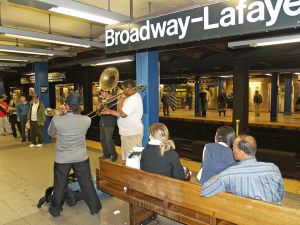 1280px-Broadway-Lafayette_station_by_David_Shankbone